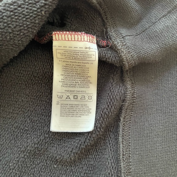 Adidas Maroon Trefoil Logo Embroidery
Pullover Sweatshirt | Extra Small - Picture 4 of 5